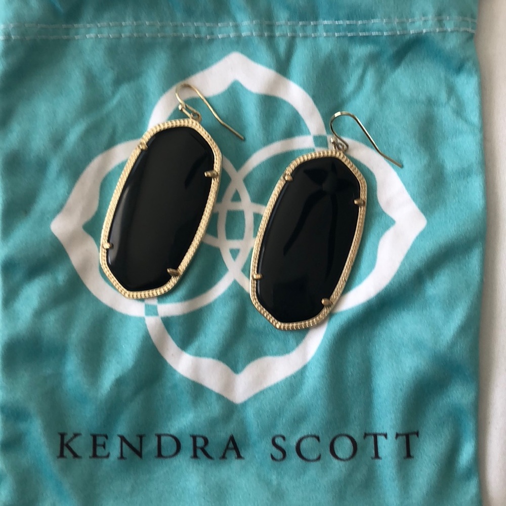 Kendra Scott Danielle Earrings